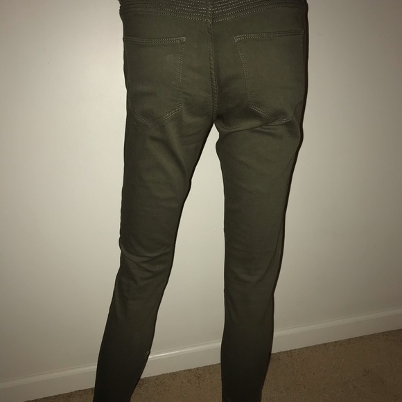 Sold - Picture 5 of 6